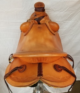 3B saddle cantleback